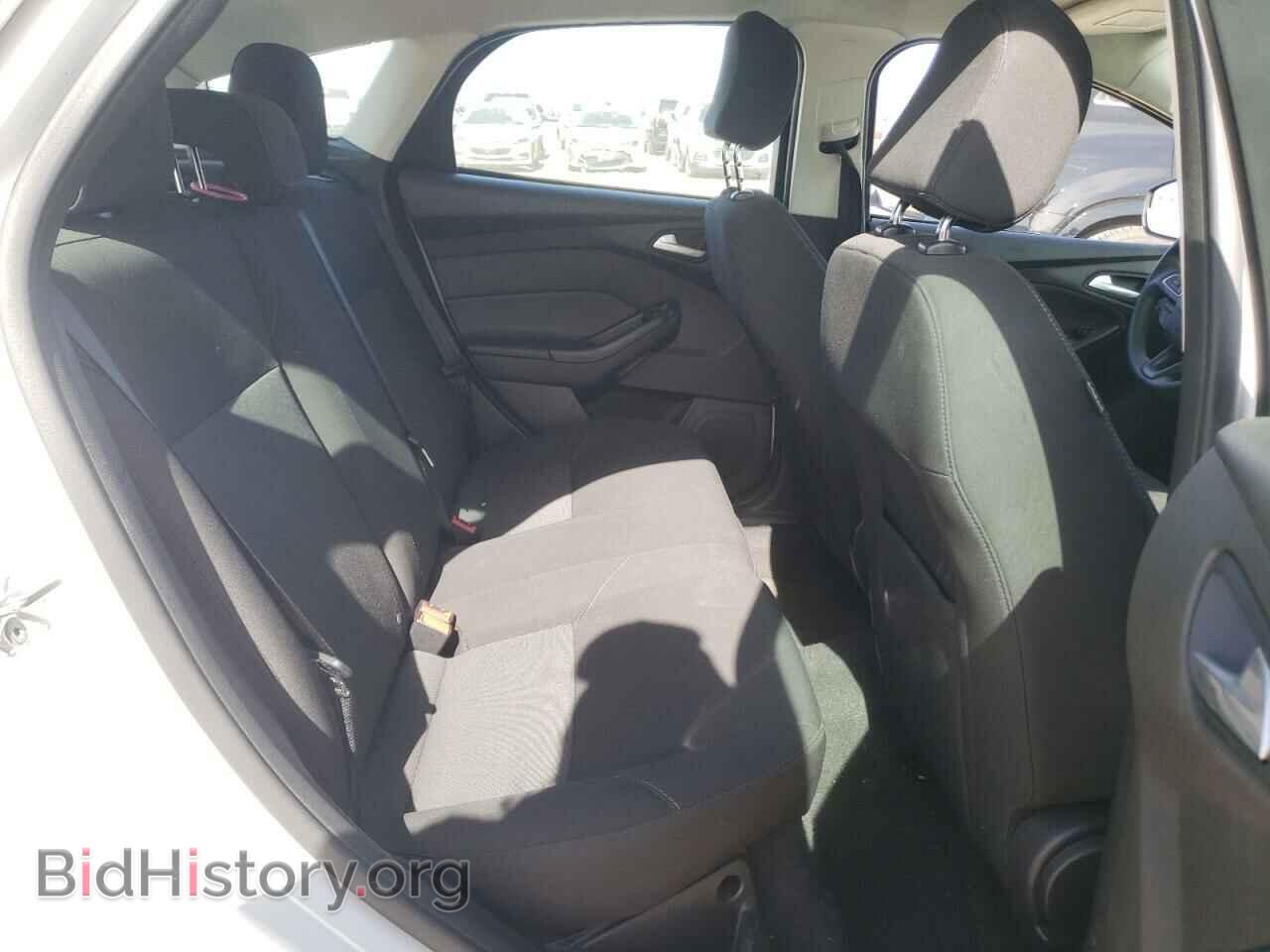 2016 FORD FOCUS - VIN: 1FADP3K29GL268881 - Фото 10