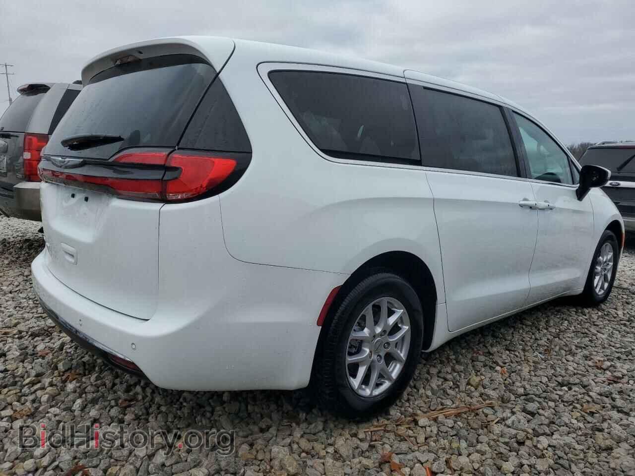 2023 CHRYSLER PACIFICA - VIN: 2C4RC1BG1PR606034 - Фото 3