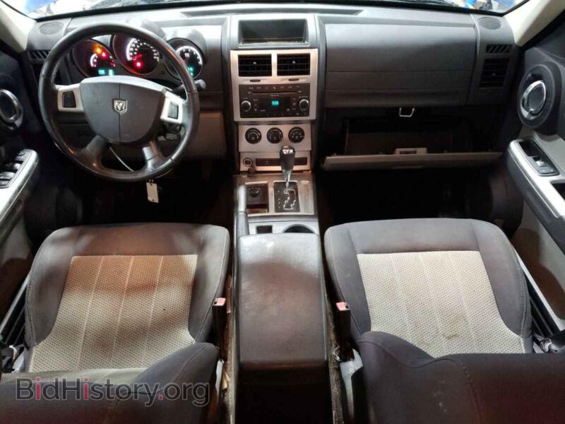 2010 Dodge NITRO (VIN 1D4PU5GX2AW112576) — фото 8 из 12