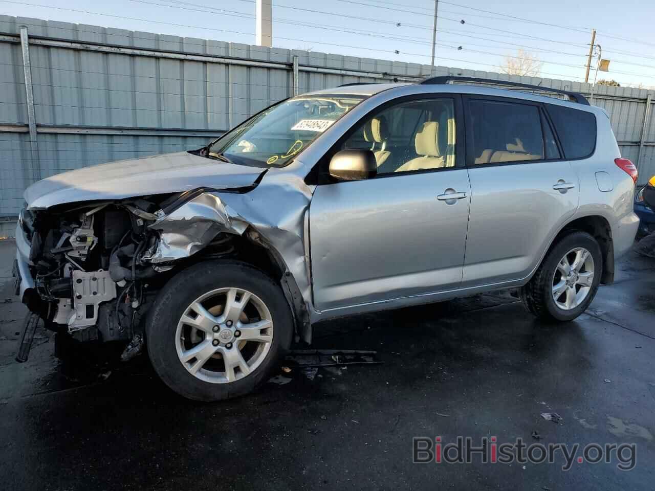 Photo JTMBF4DV5C5055832 - TOYOTA RAV4 2012