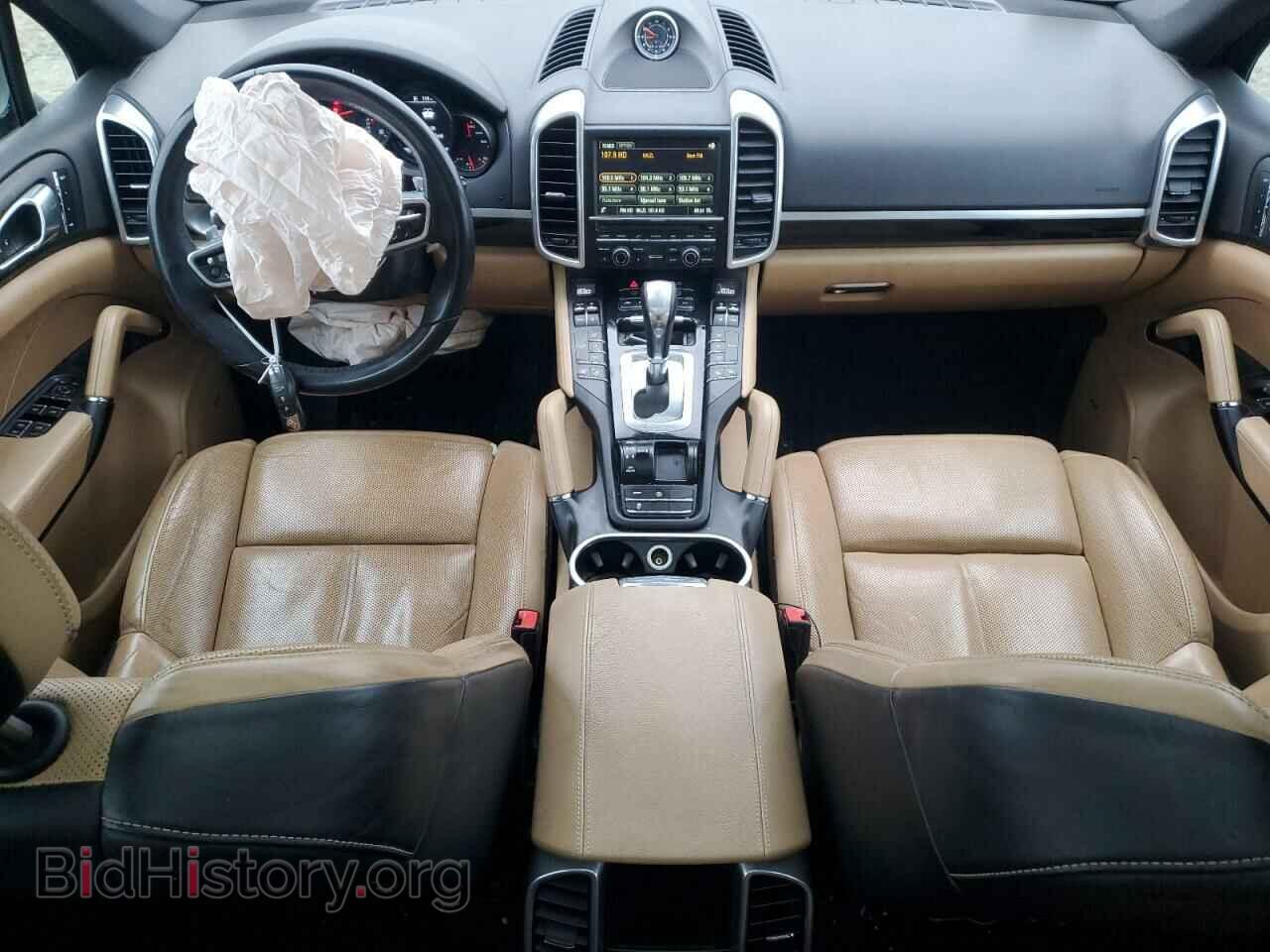 2016 PORSCHE CAYENNE - VIN: WP1AA2A29GKA13601 - Фото 8