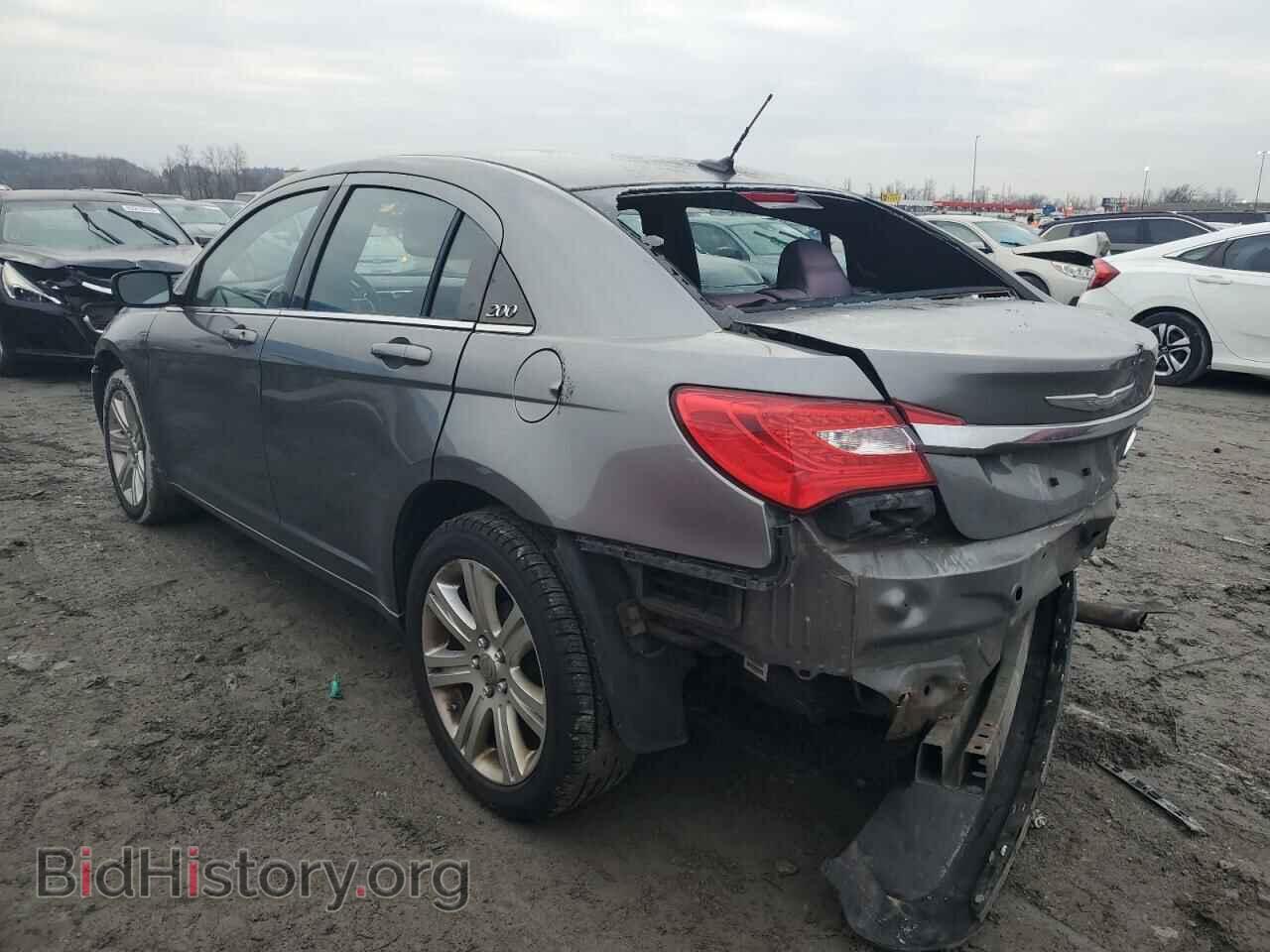 2012 CHRYSLER 200 - VIN: 1C3CCBBB7CN299853 - Фото 2