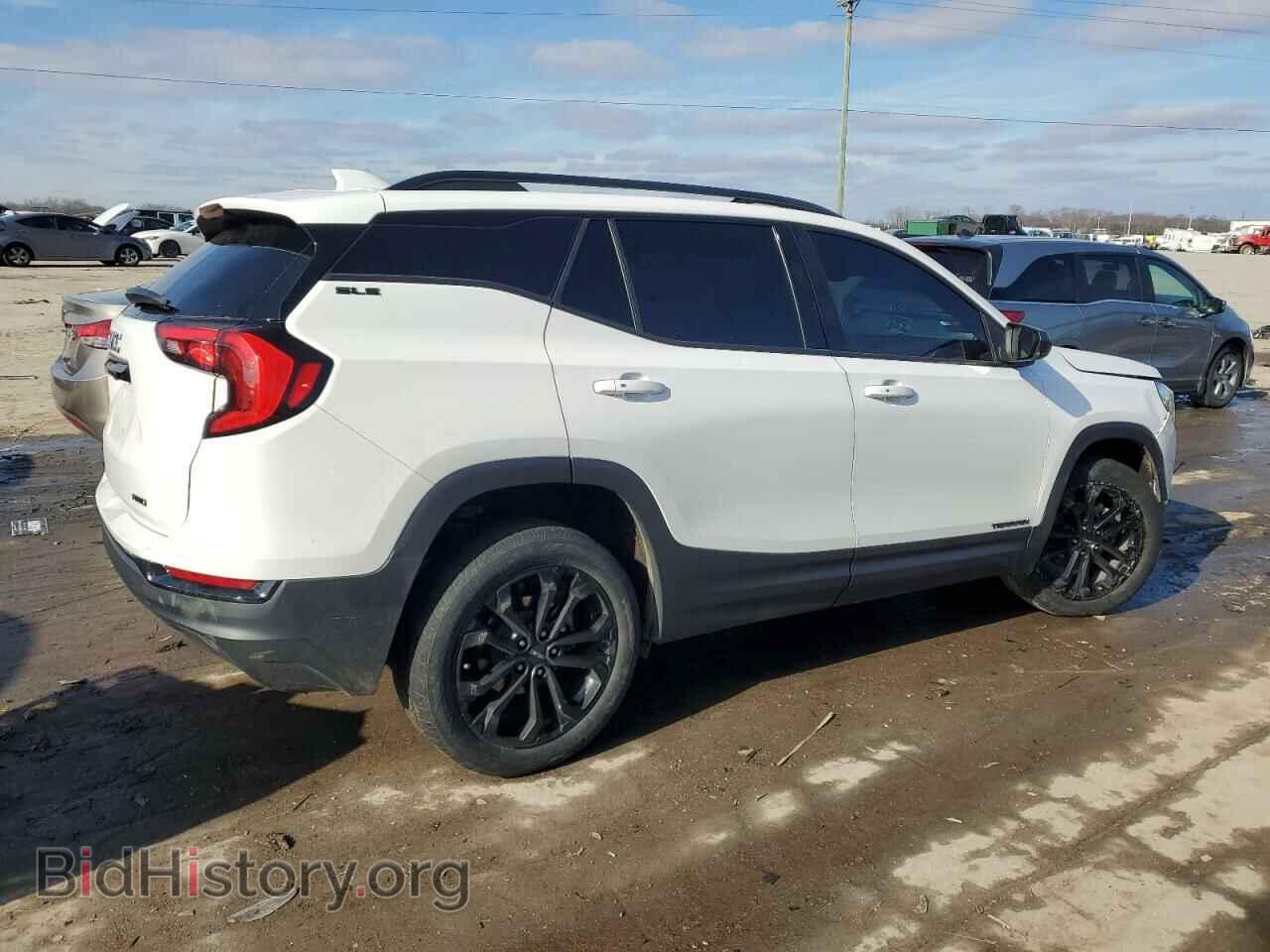 2020 GMC TERRAIN - VIN: 3GKALTEV2LL190977 - Фото 3