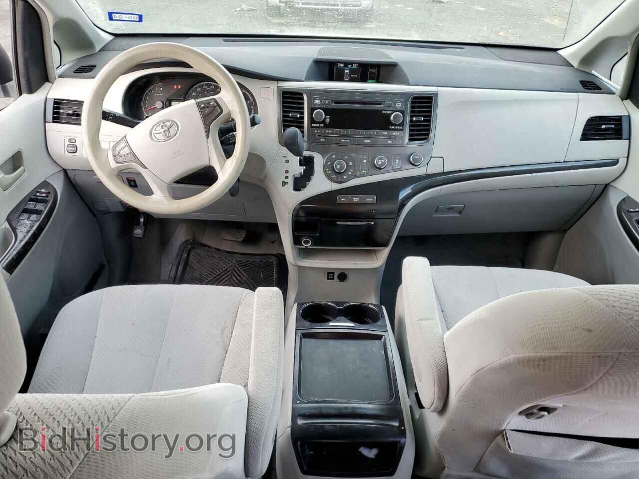 2011 TOYOTA All Models - VIN: 5TDKK3DC9BS073232 - Фото 8