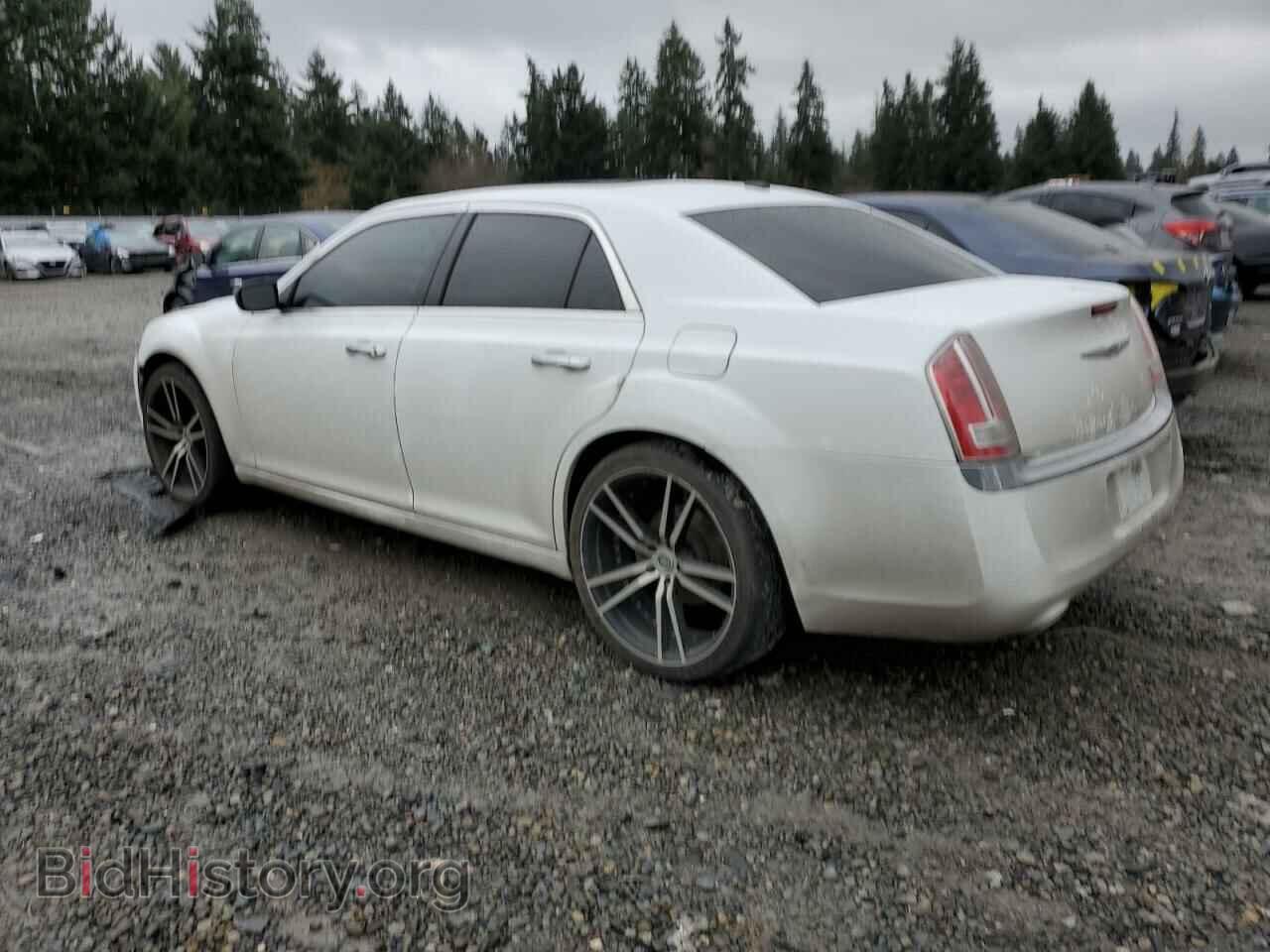2011 CHRYSLER 300 - VIN: 2C3CA6CT6BH564614 - Фото 2