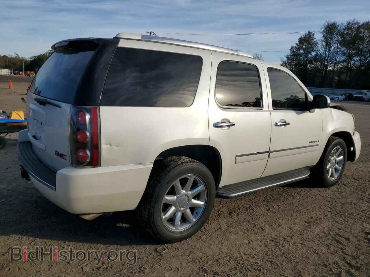 2011 GMC YUKON - VIN: 1GKS1EEF8BR221106 - Фото 3