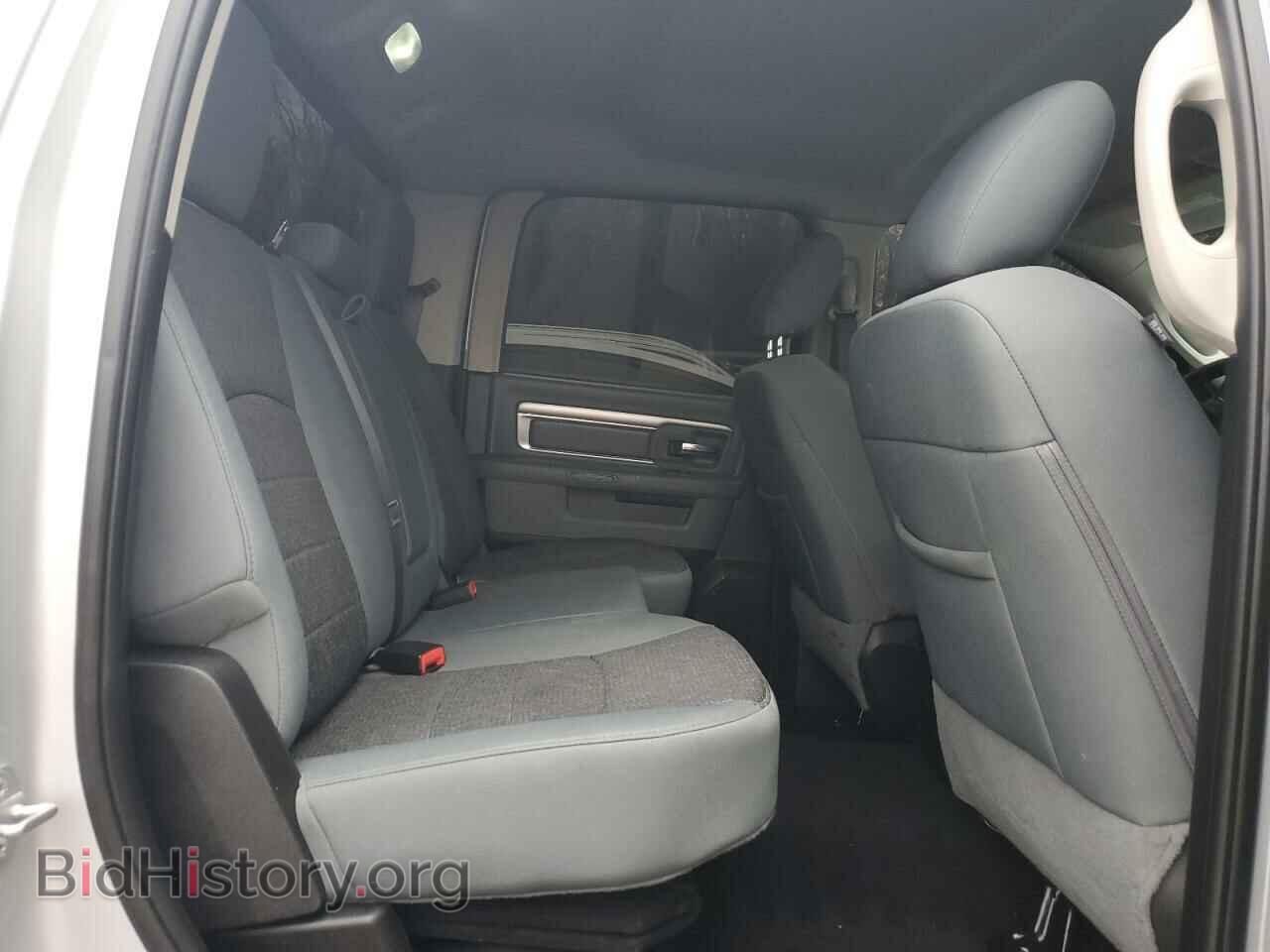 2019 RAM 1500 - VIN: 1C6RR6LT3KS521511 - Фото 10
