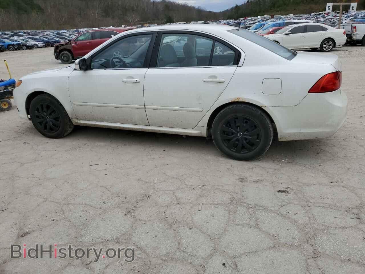 2009 KIA OPTIMA - VIN: KNAGE228795286960 - Фото 2