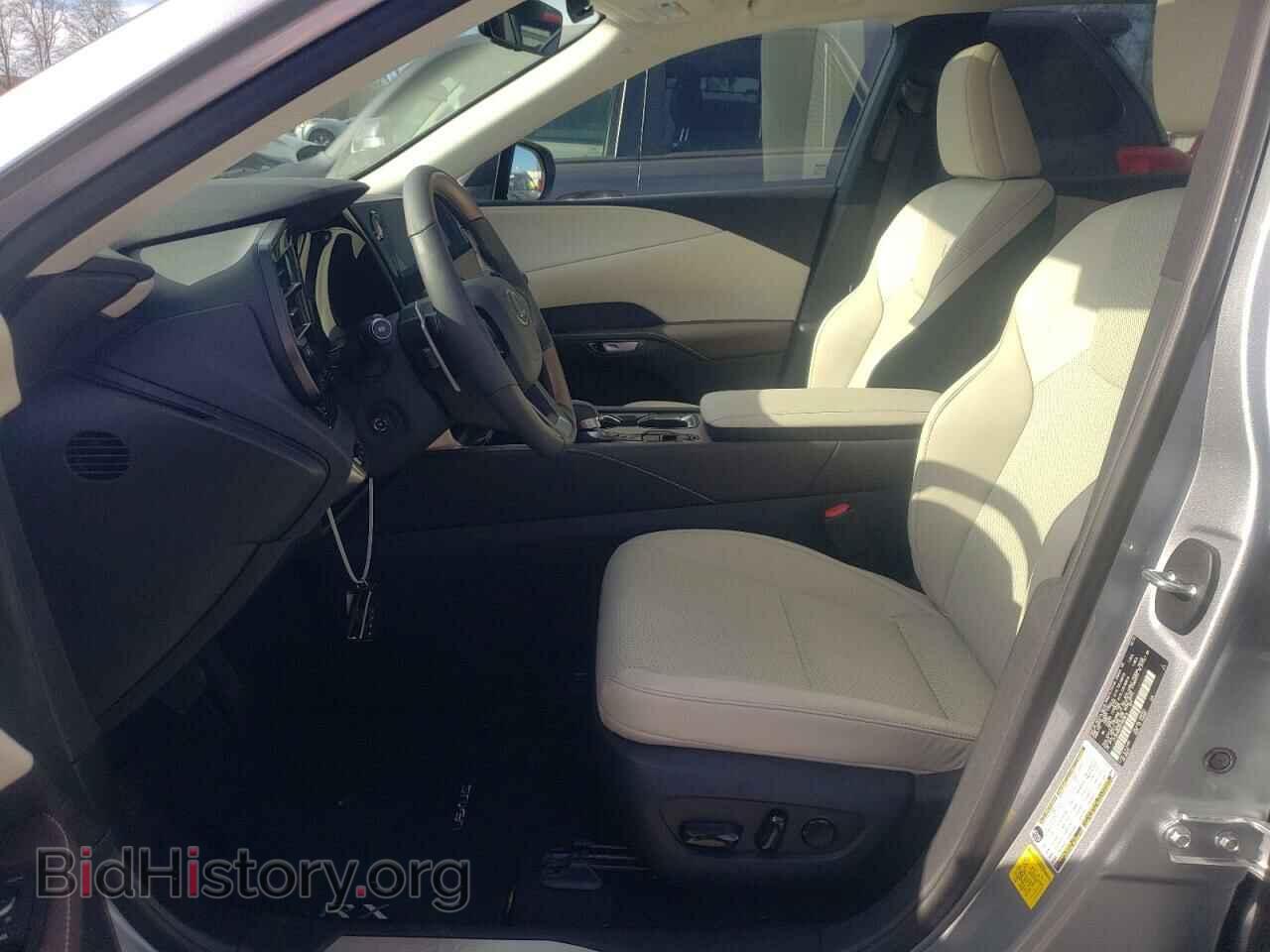 2023 LEXUS RX350 - VIN: 2T2BAMBA9PC009679 - Photo 7