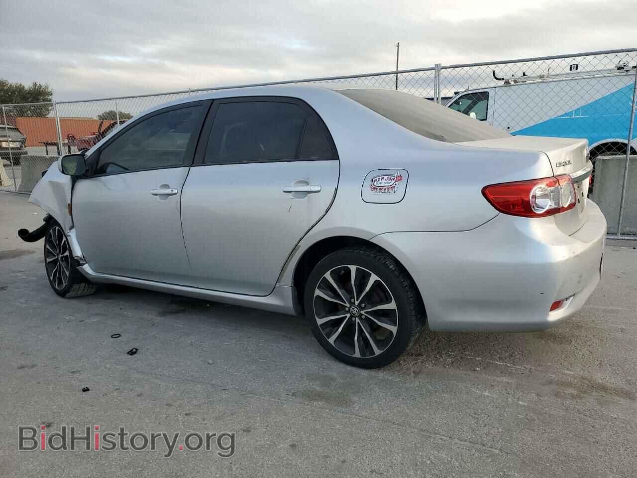 2011 TOYOTA COROLLA - VIN: JTDBU4EE2B9157097 - Фото 2
