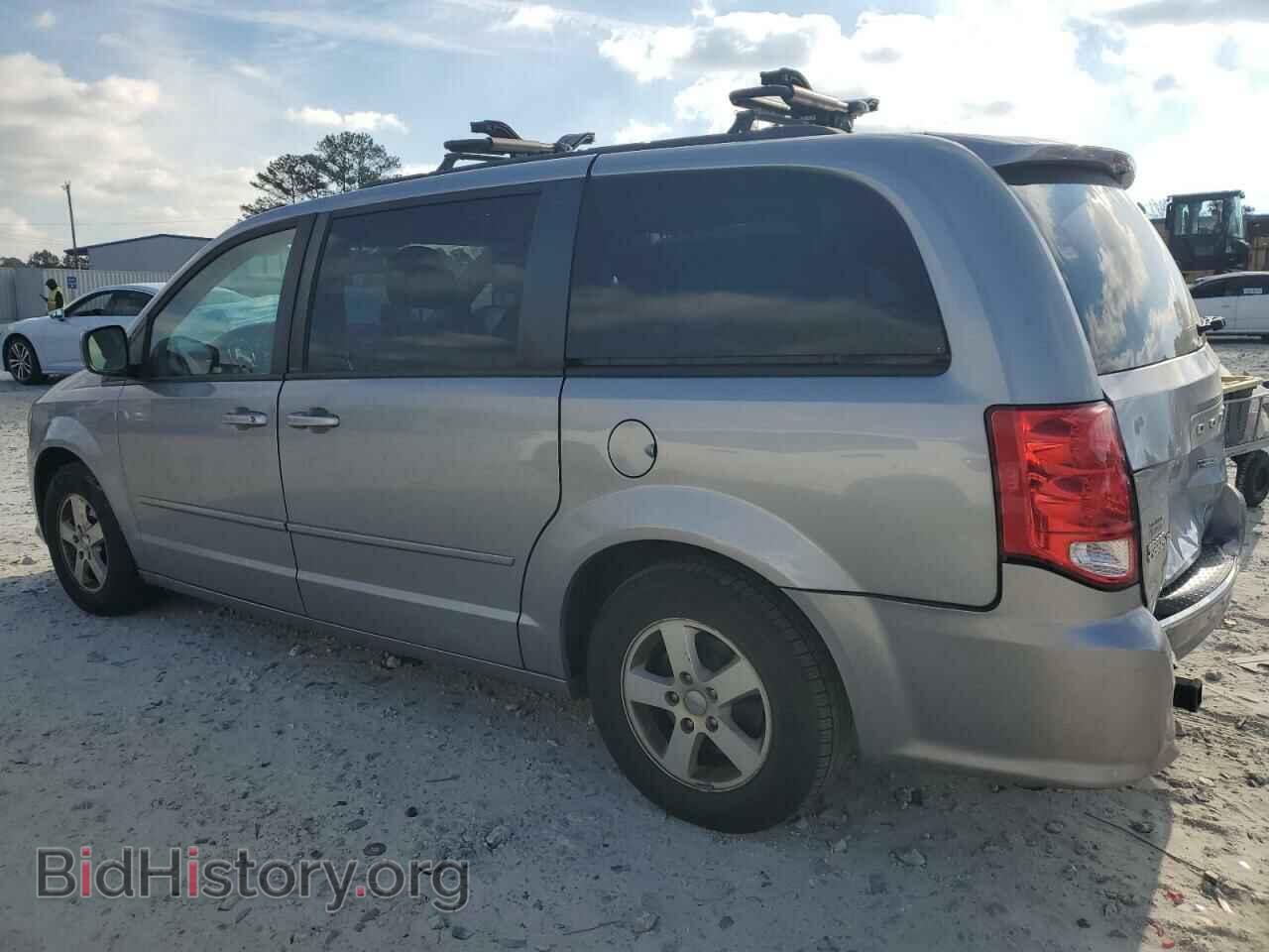 2013 DODGE CARAVAN - VIN: 2C4RDGCG5DR576353 - Фото 2