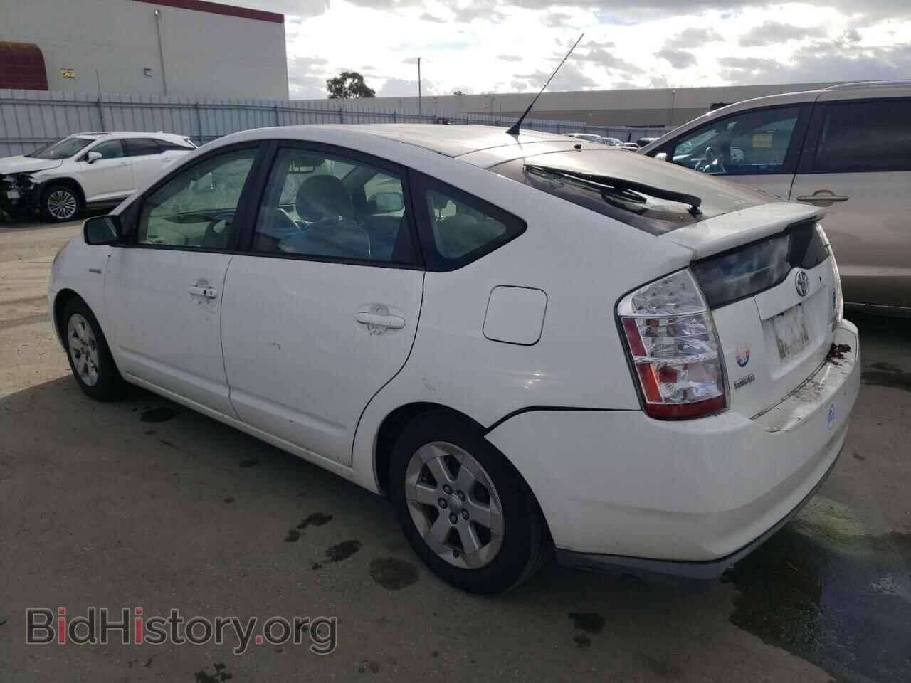 2007 TOYOTA PRIUS - VIN: JTDKB20U977561588 - Фото 2