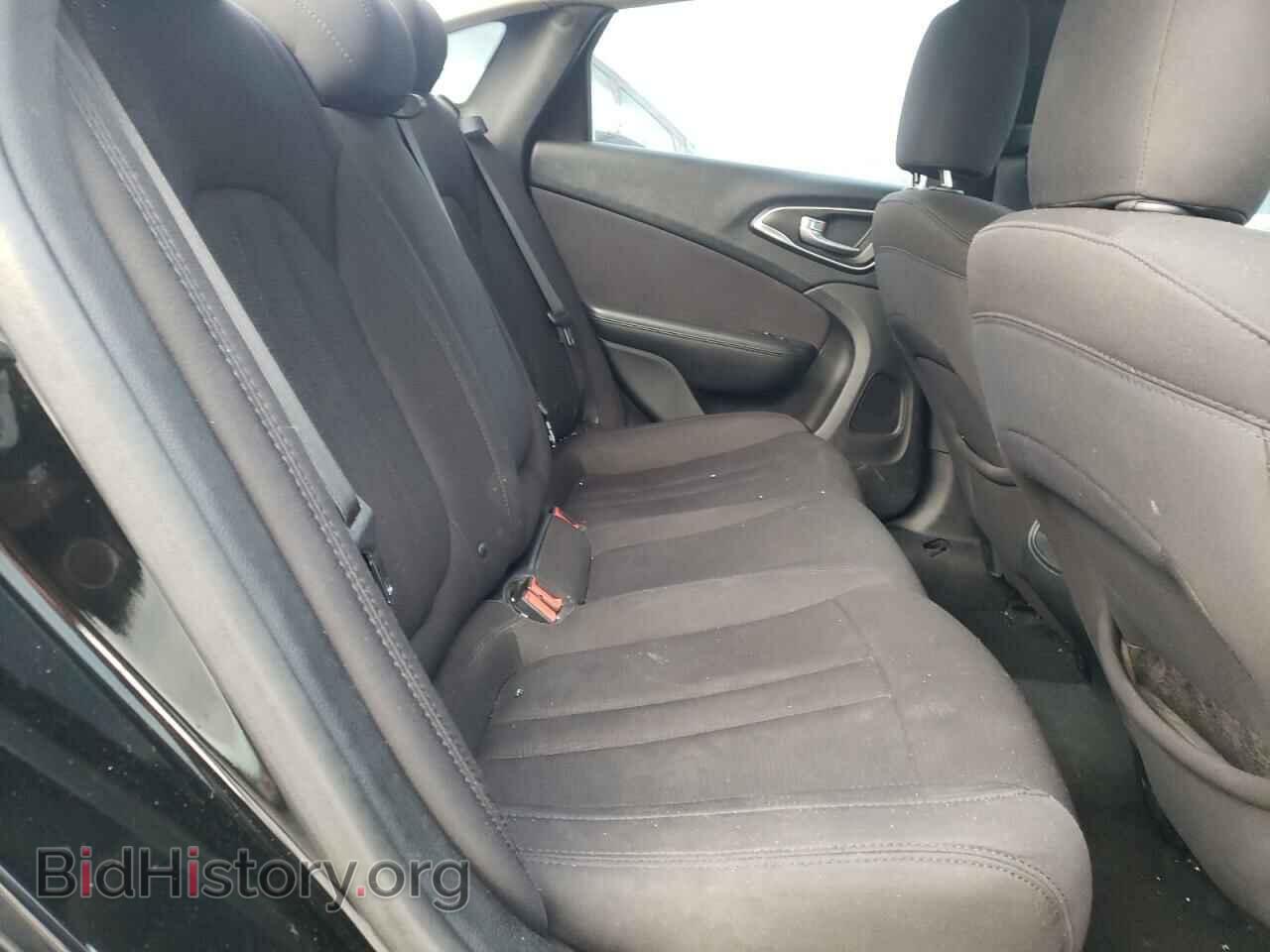 2015 CHRYSLER 200 - VIN: 1C3CCCAB4FN692480 - Фото 10