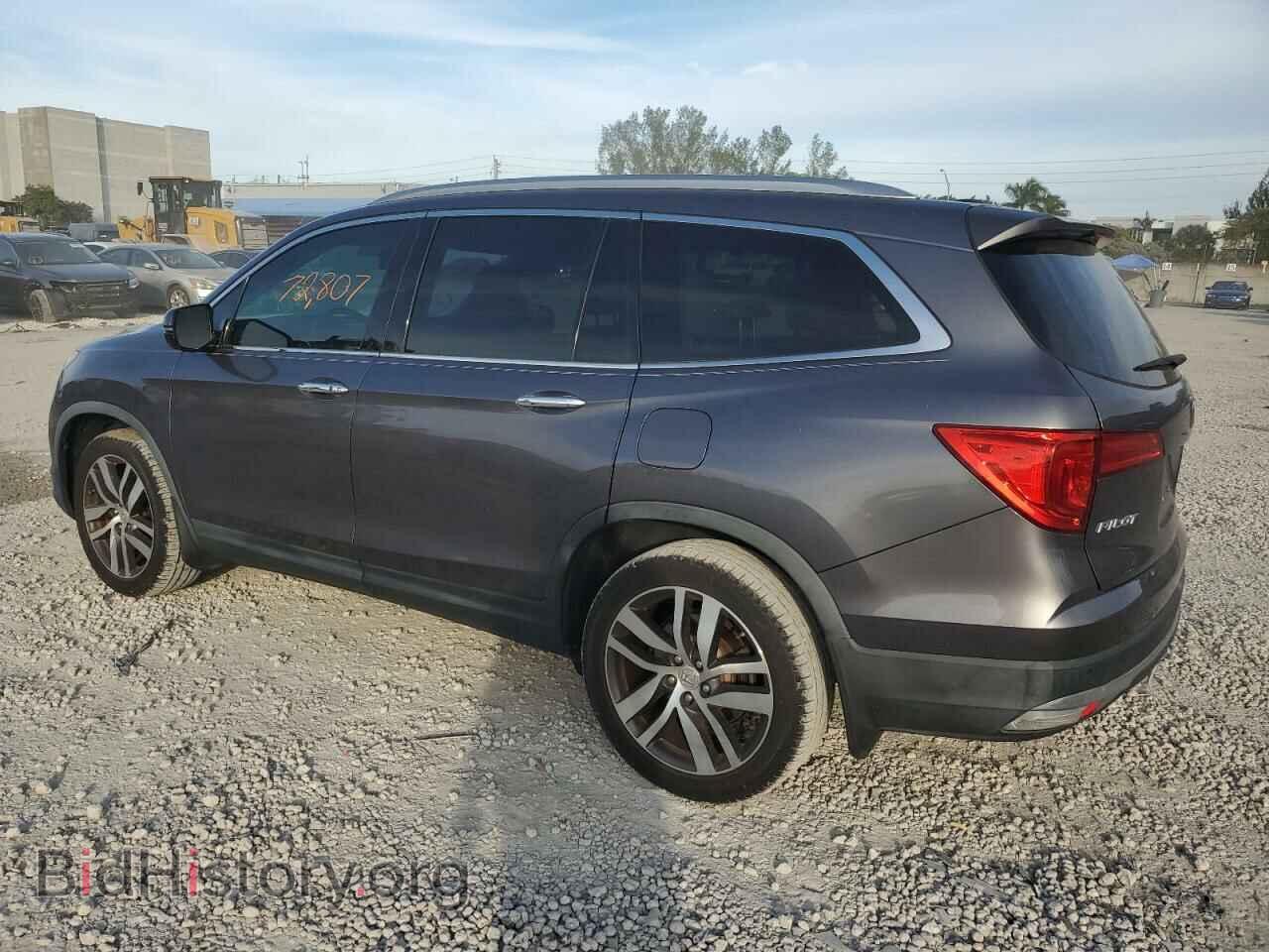 2017 HONDA PILOT - VIN: 5FNYF5H98HB007633 - Фото 2
