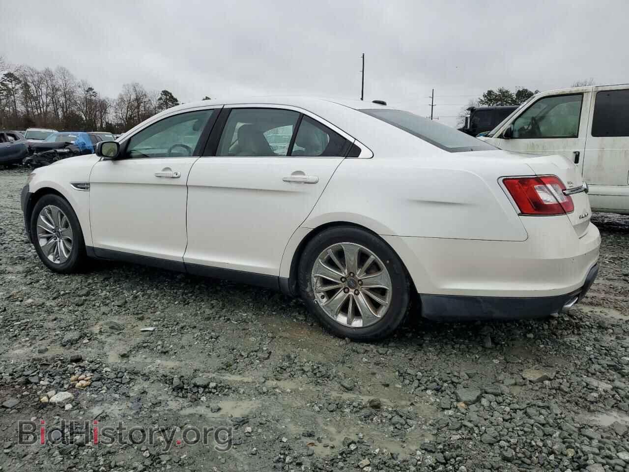 2010 FORD TAURUS - VIN: 1FAHP2FW2AG110021 - Фото 2