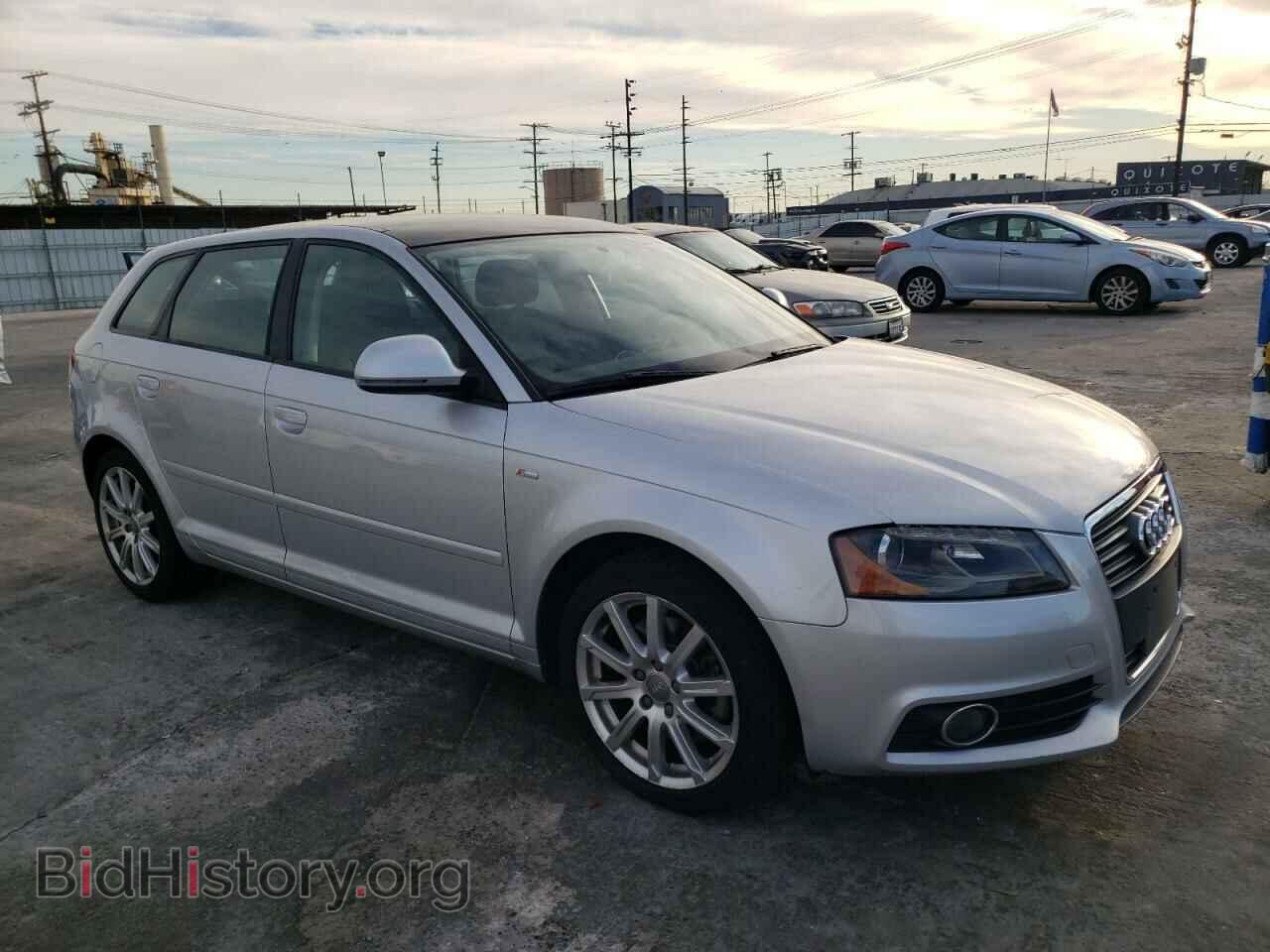 2010 AUDI A3 - VIN: WAUKEAFM2AA015859 - Фото 4