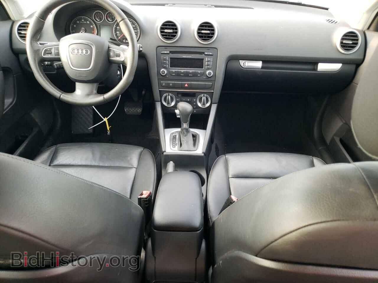 2010 AUDI A3 - VIN: WAUKEAFM2AA015859 - Фото 8