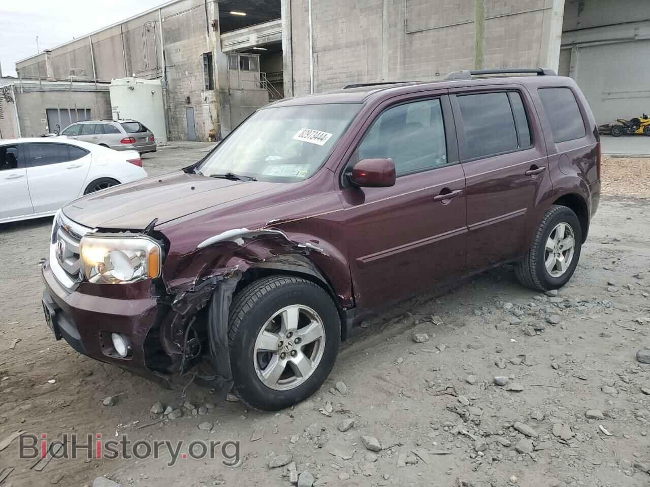Photo 5FNYF3H50BB012317 - HONDA PILOT 2011
