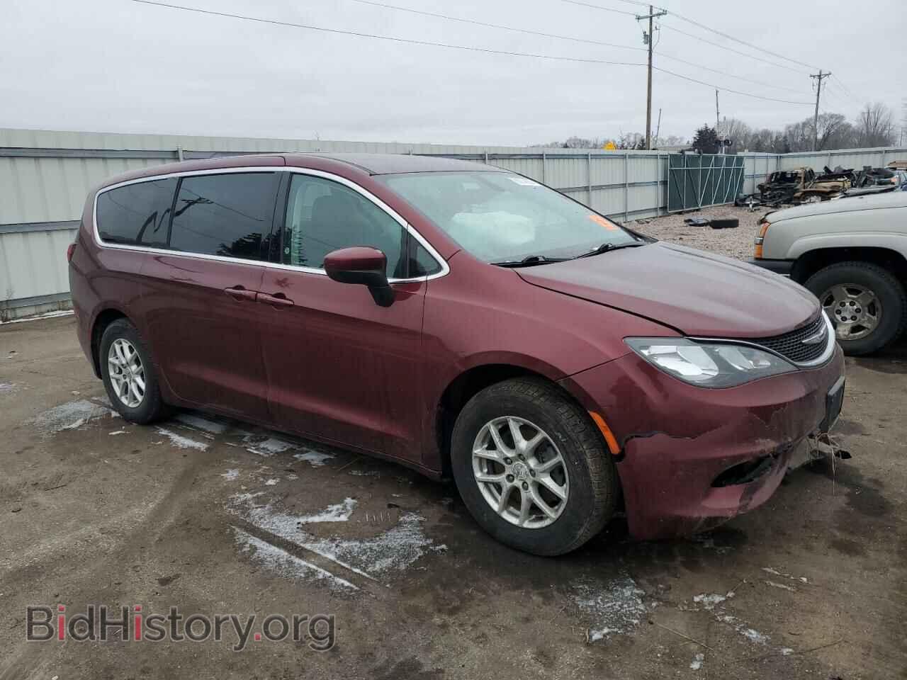 2017 CHRYSLER All Models - VIN: 2C4RC1DG7HR688981 - Photo 4