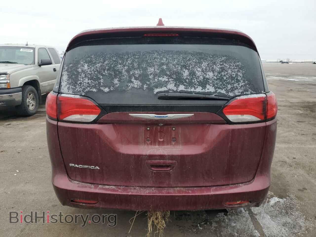 2017 CHRYSLER All Models - VIN: 2C4RC1DG7HR688981 - Photo 6