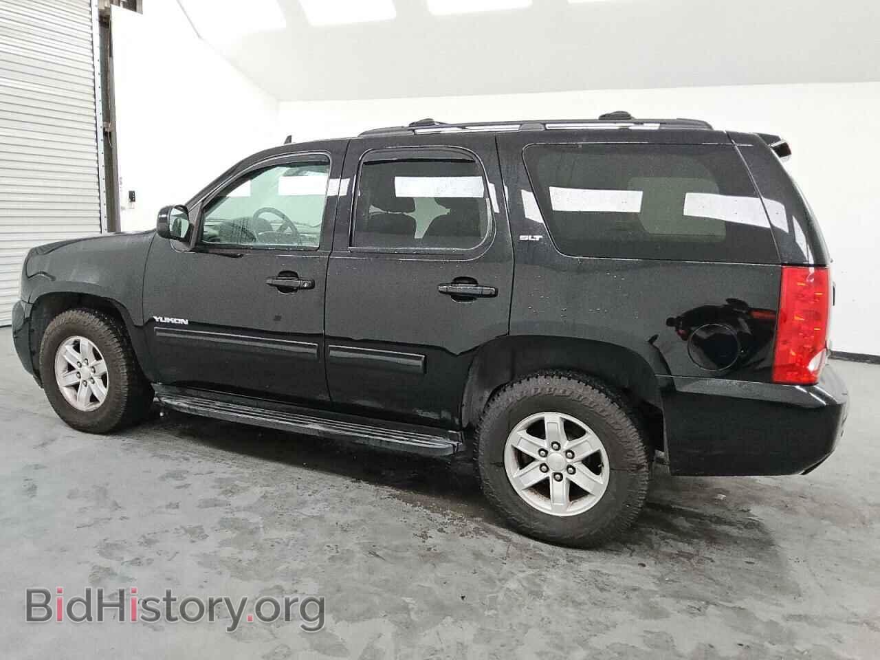 2013 GMC YUKON - VIN: 1GKS1CE0XDR257169 - Фото 2