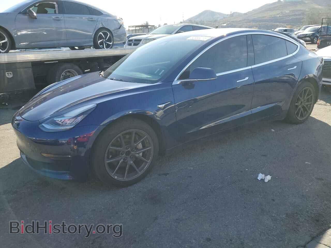 Фотография 5YJ3E1EA4JF058878 - TESLA MODEL 3 2018