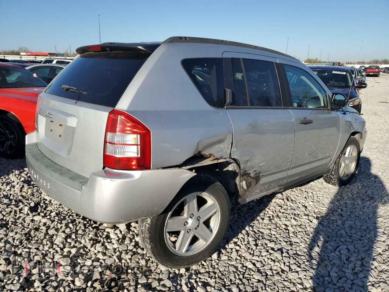 2008 JEEP COMPASS - VIN: 1J8FF47W78D704526 - Фото 3