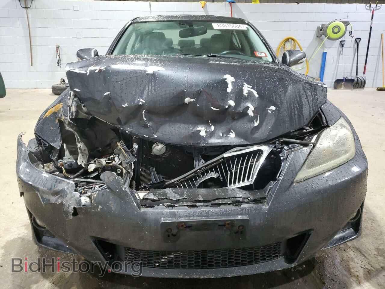 2011 LEXUS IS - VIN: JTHCF5C29B5047442 - Photo 5