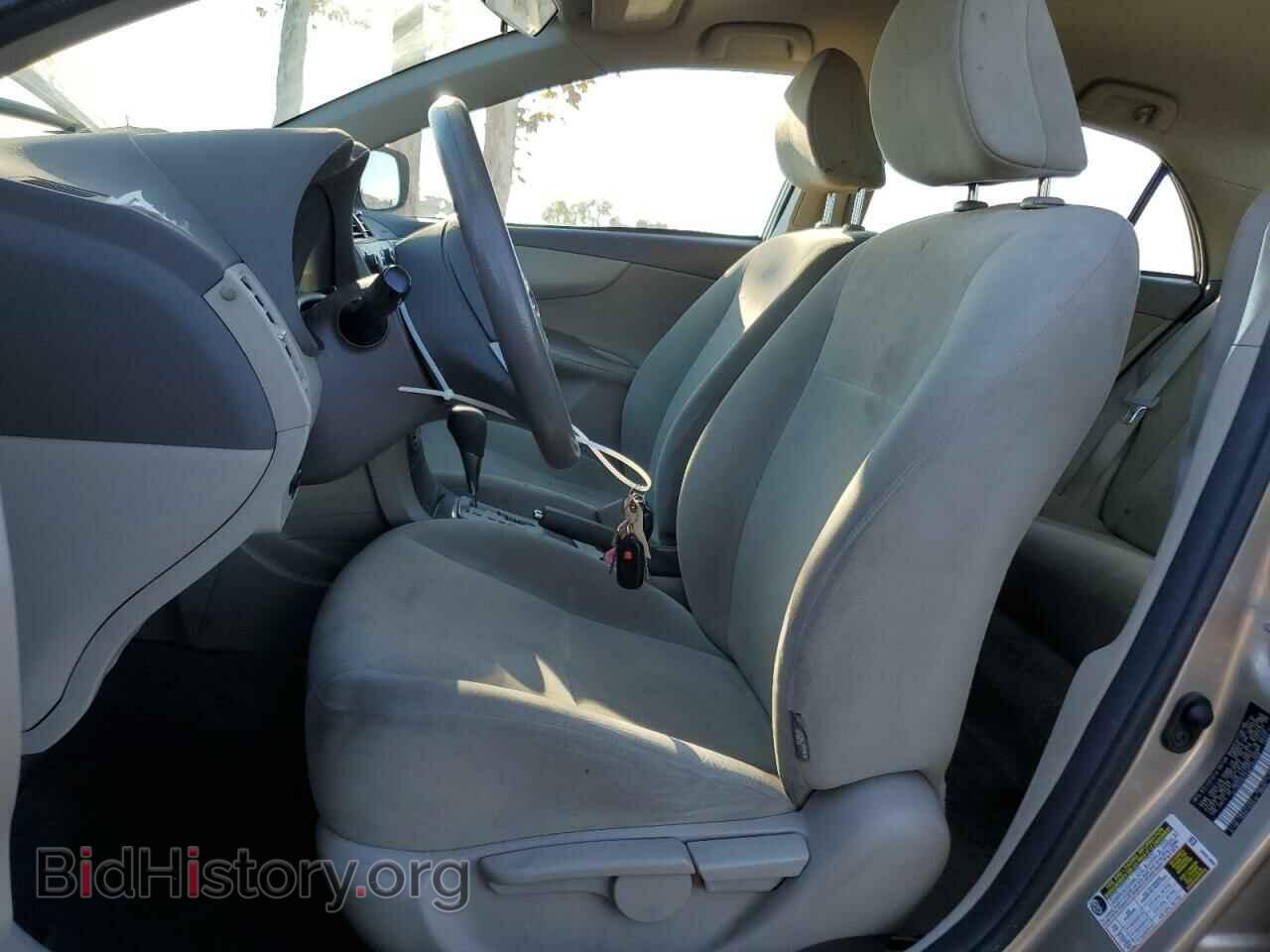 2010 TOYOTA COROLLA - VIN: 2T1BU4EE6AC402069 - Фото 7