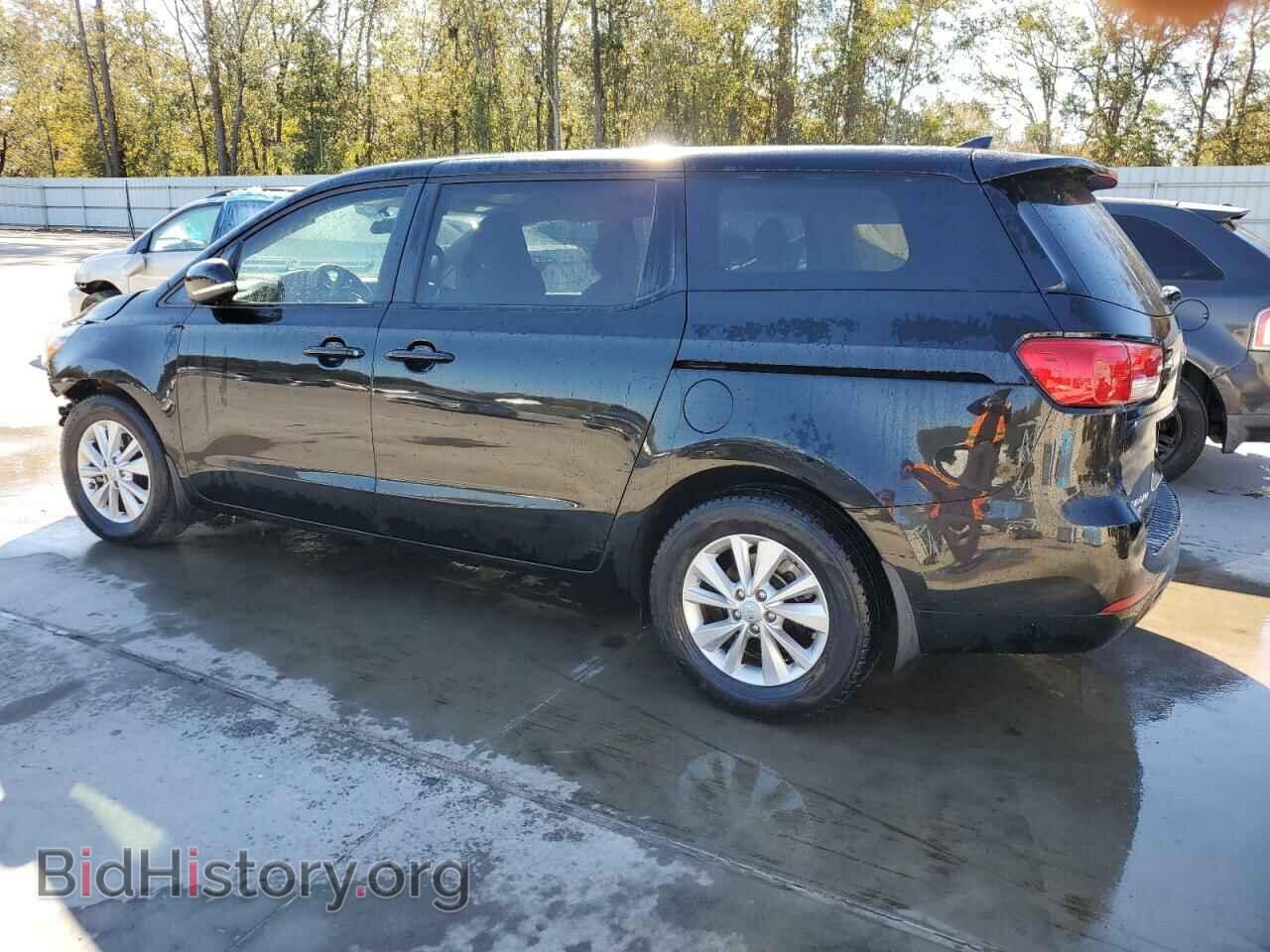 2018 KIA All Models - VIN: KNDMB5C19J6363473 - Photo 2