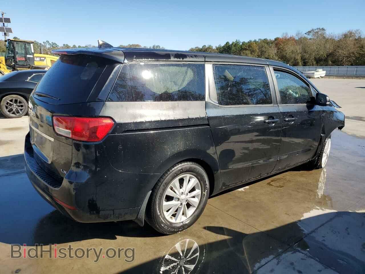 2018 KIA All Models - VIN: KNDMB5C19J6363473 - Photo 3