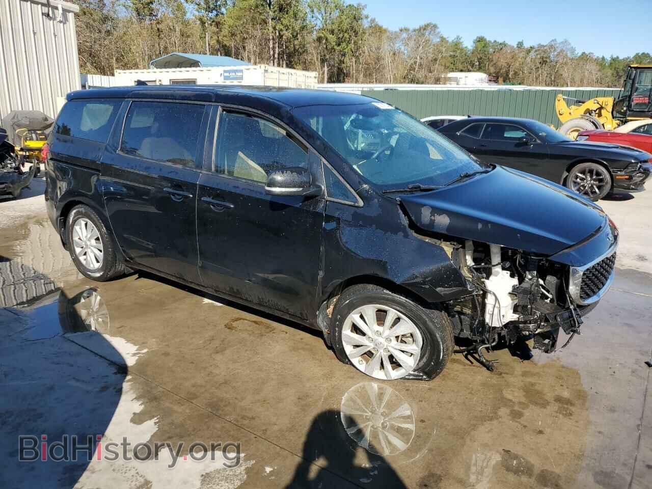 2018 KIA All Models - VIN: KNDMB5C19J6363473 - Photo 4