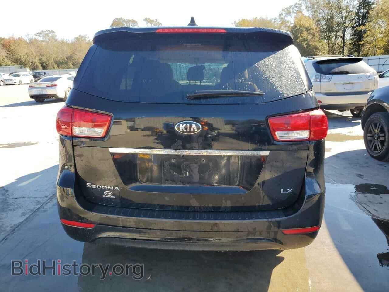 2018 KIA All Models - VIN: KNDMB5C19J6363473 - Photo 6