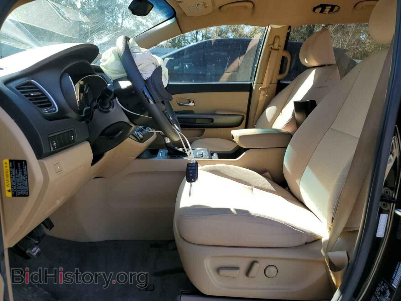 2018 KIA All Models - VIN: KNDMB5C19J6363473 - Photo 7