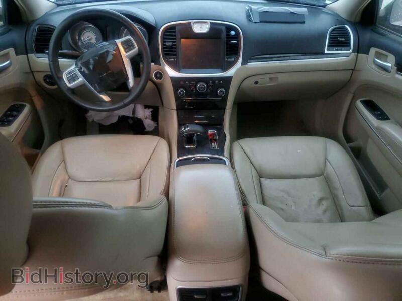 2014 Chrysler 300 (VIN 2C3CCAAG7EH243740) — фото 8 из 12