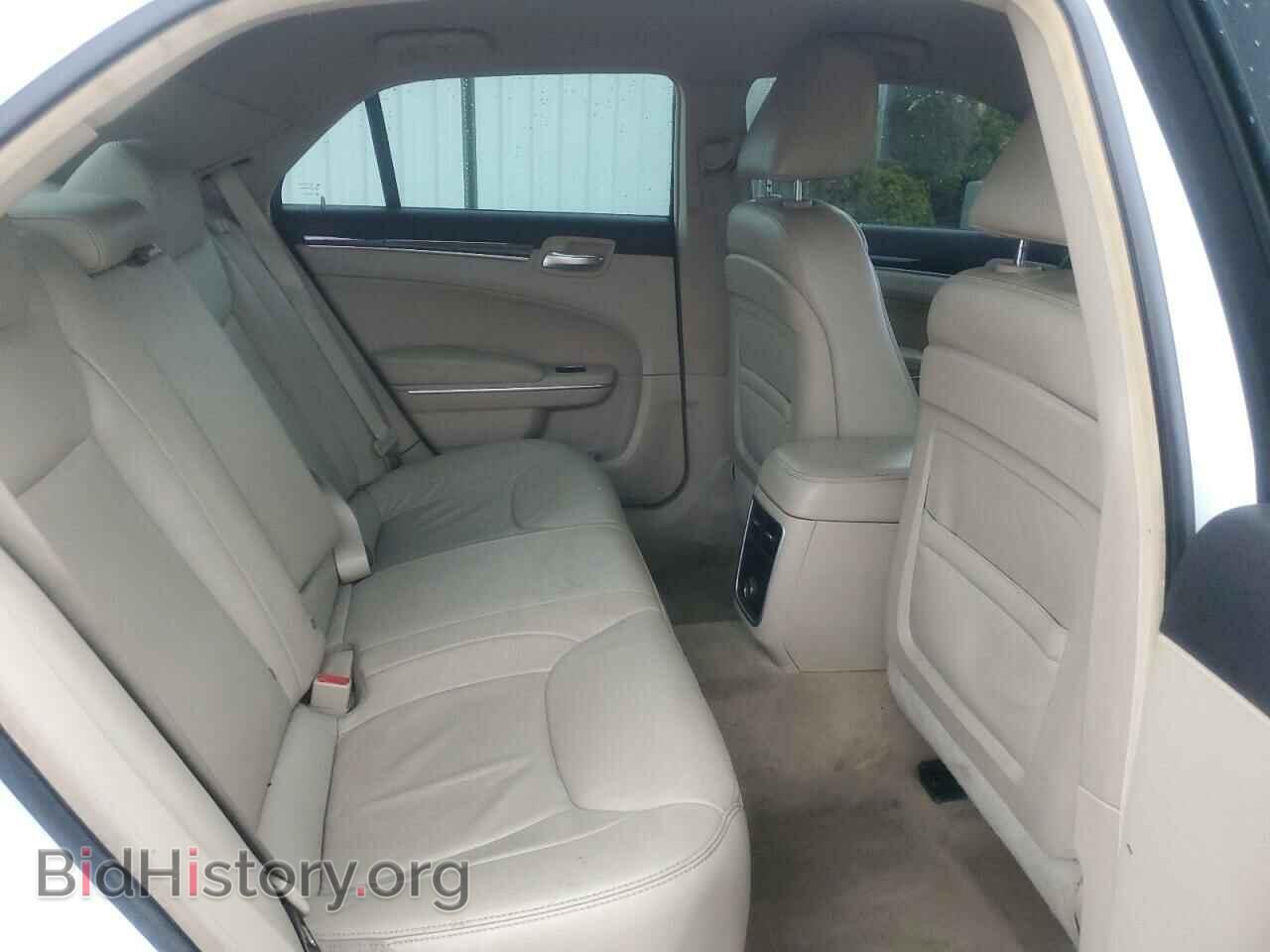 2014 CHRYSLER 300 - VIN: 2C3CCAAG7EH243740 - Фото 10