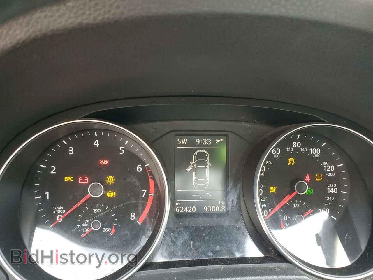 2017 VOLKSWAGEN PASSAT - VIN: 1VWBT7A38HC005343 - Фото 9