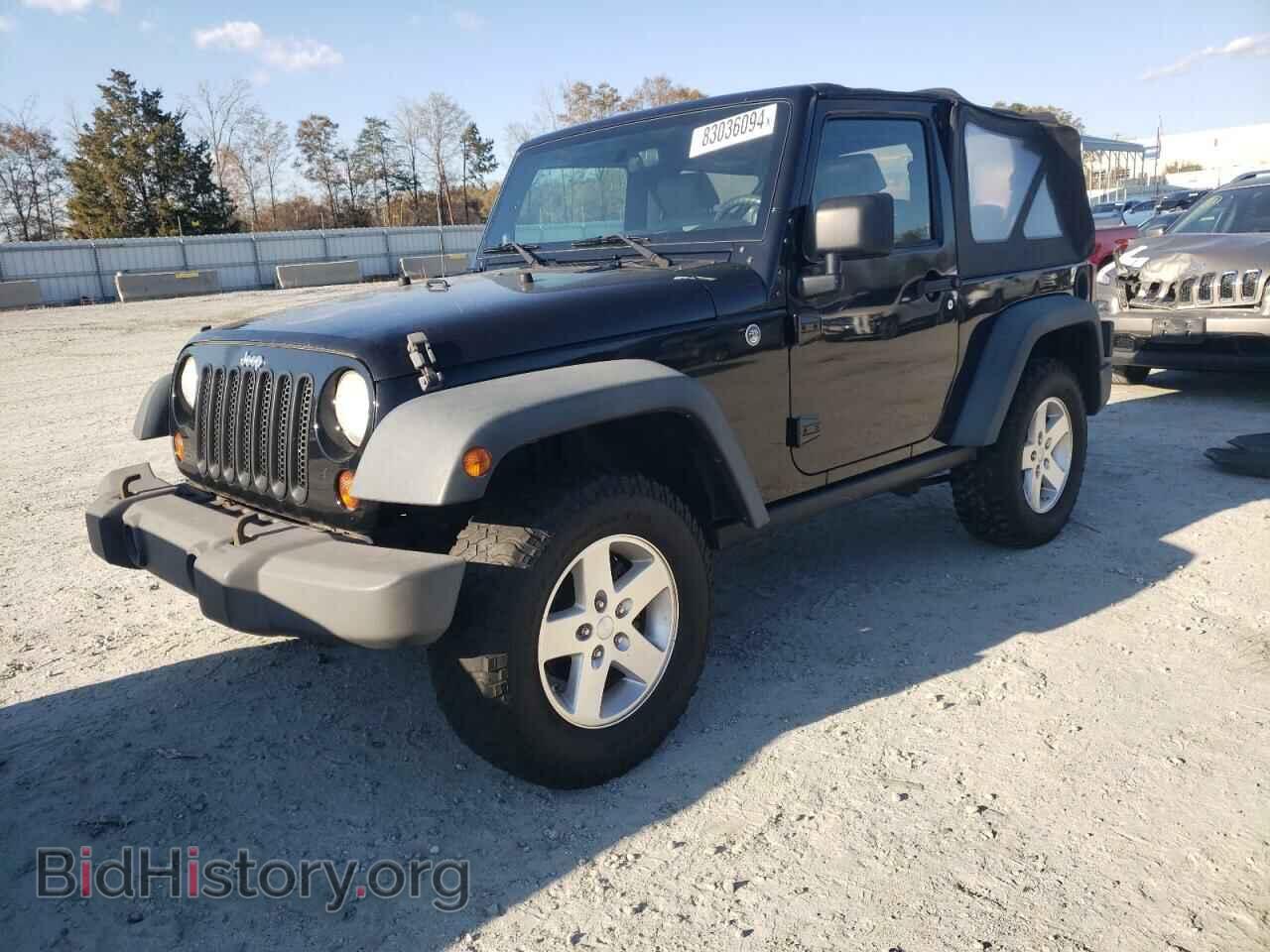 Фотография 1J4AA2D16AL213352 - JEEP WRANGLER 2010