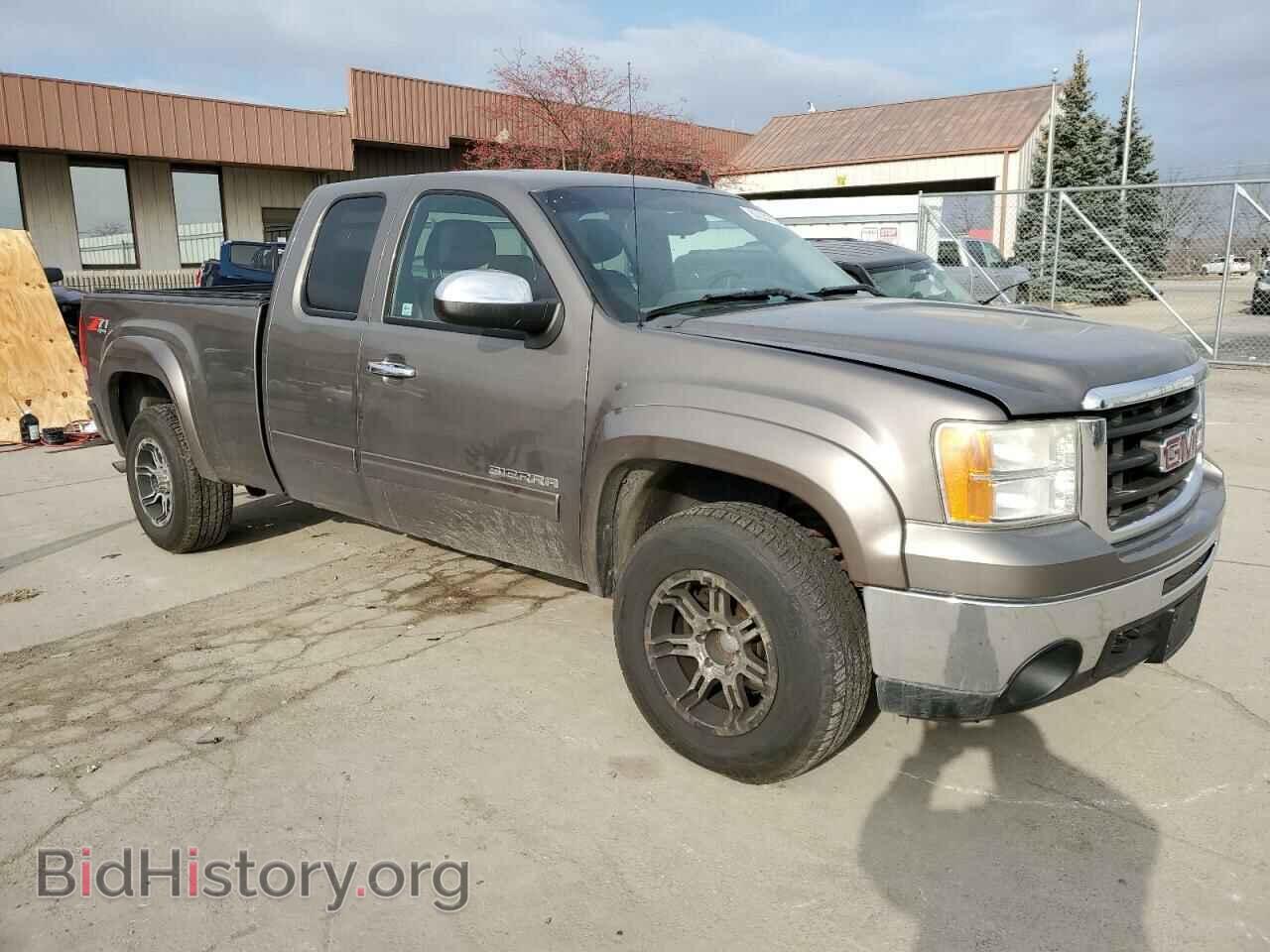 2011 GMC SIERRA - VIN: 1GTR2VE35BZ332211 - Фото 4