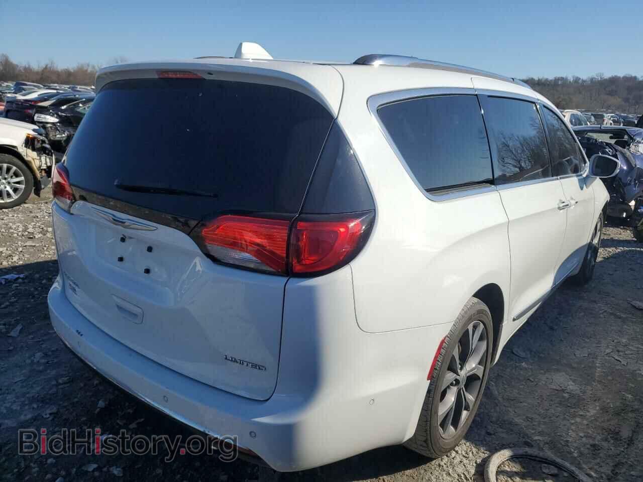 2017 CHRYSLER PACIFICA - VIN: 2C4RC1GG2HR812313 - Photo 3