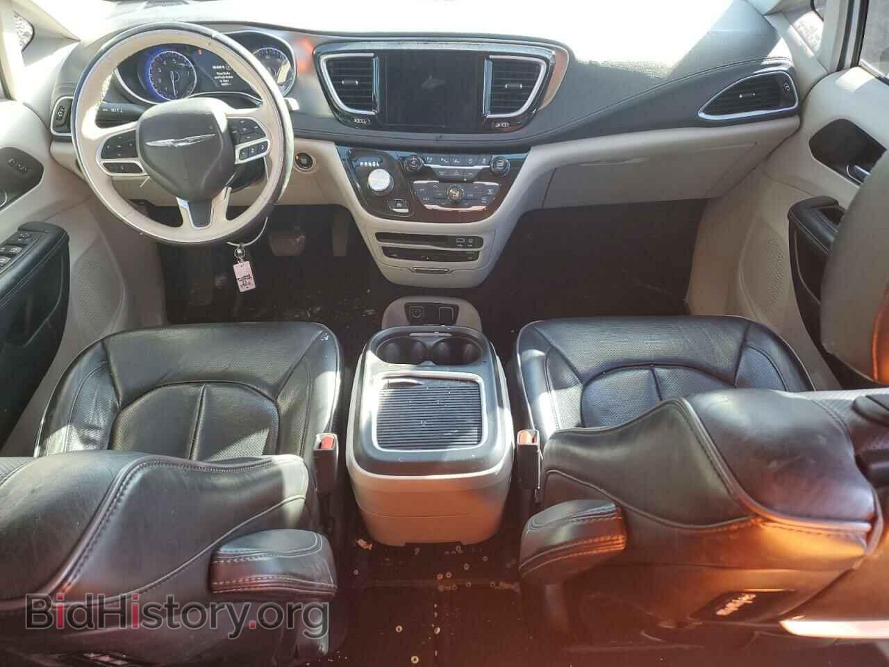 2017 CHRYSLER PACIFICA - VIN: 2C4RC1GG2HR812313 - Photo 8