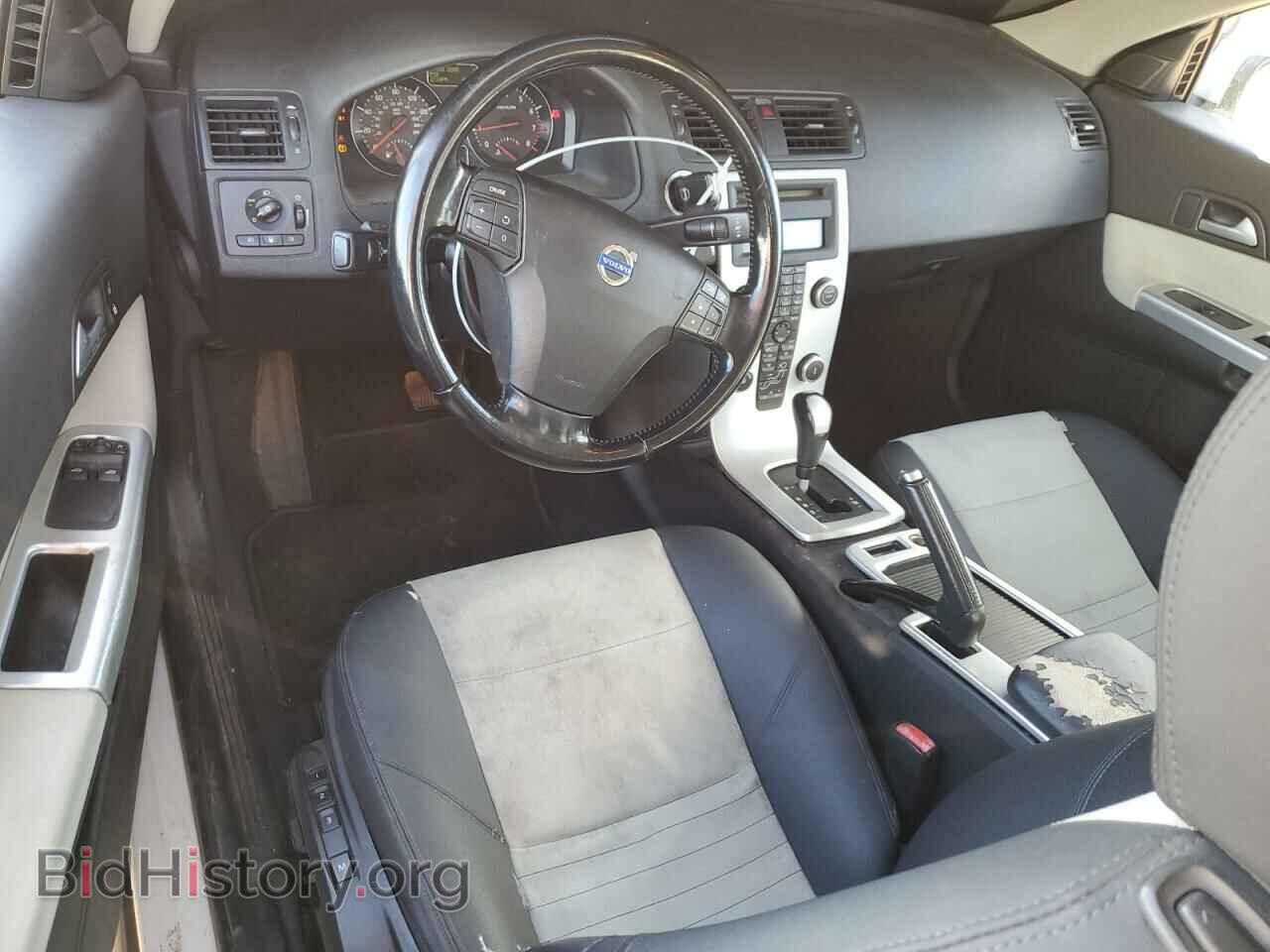 2011 VOLVO C30 - VIN: YV1672MK5B2212083 - Фото 8
