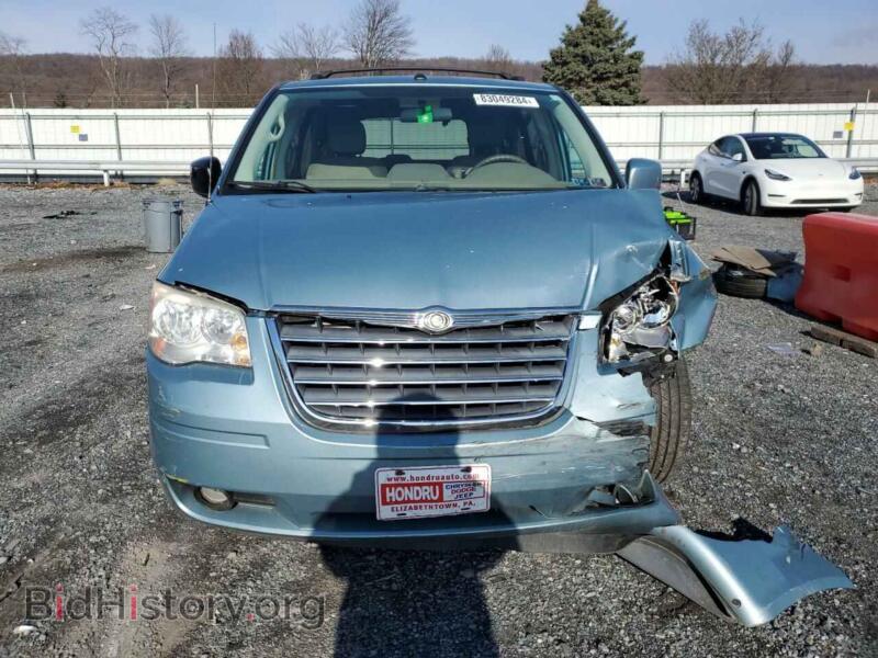 2010 Chrysler MINIVAN (VIN 2A4RR5D11AR148950) — photo 5 of 13