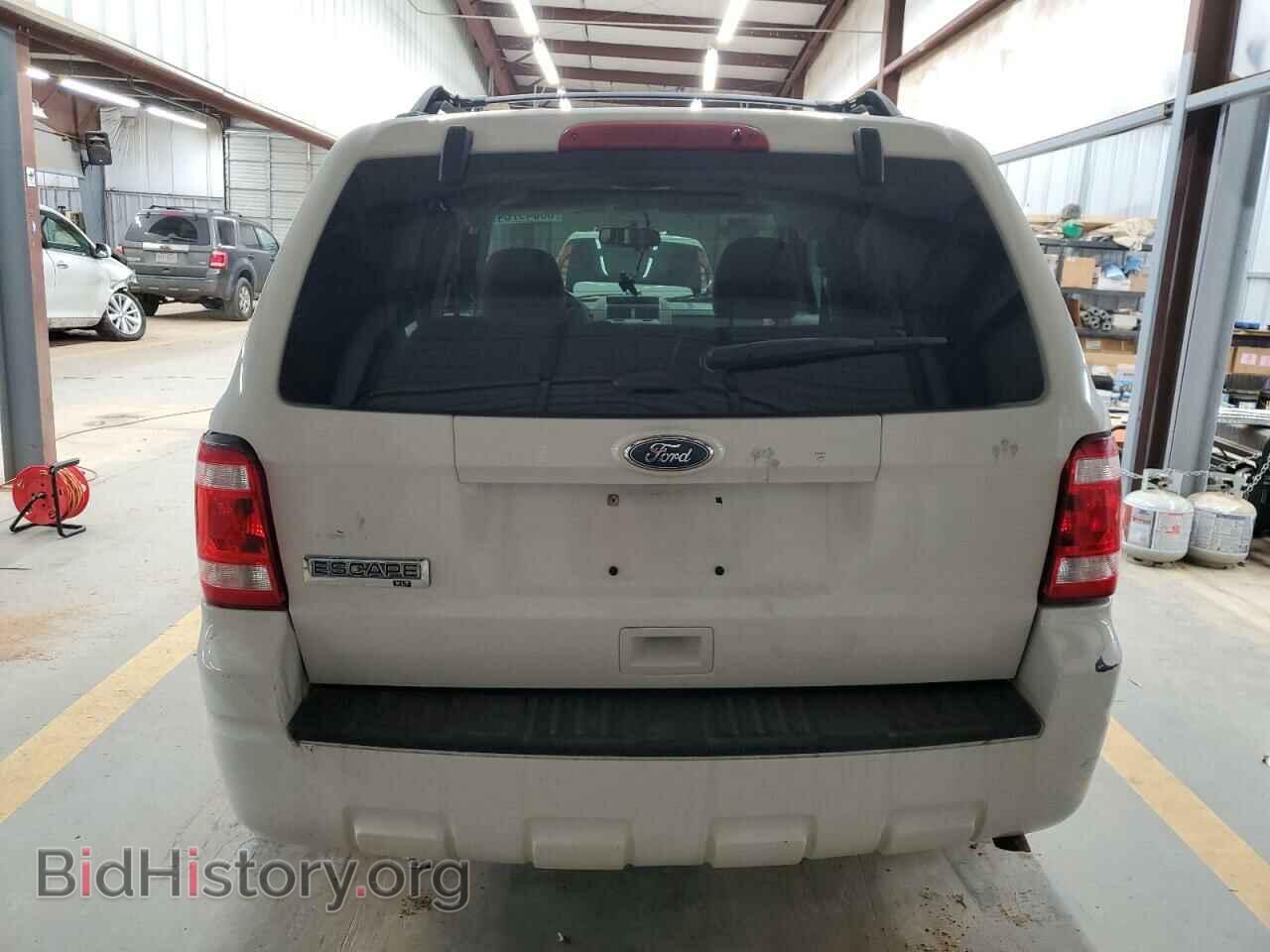 2011 FORD ESCAPE - VIN: 1FMCU0D74BKB64301 - Фото 6