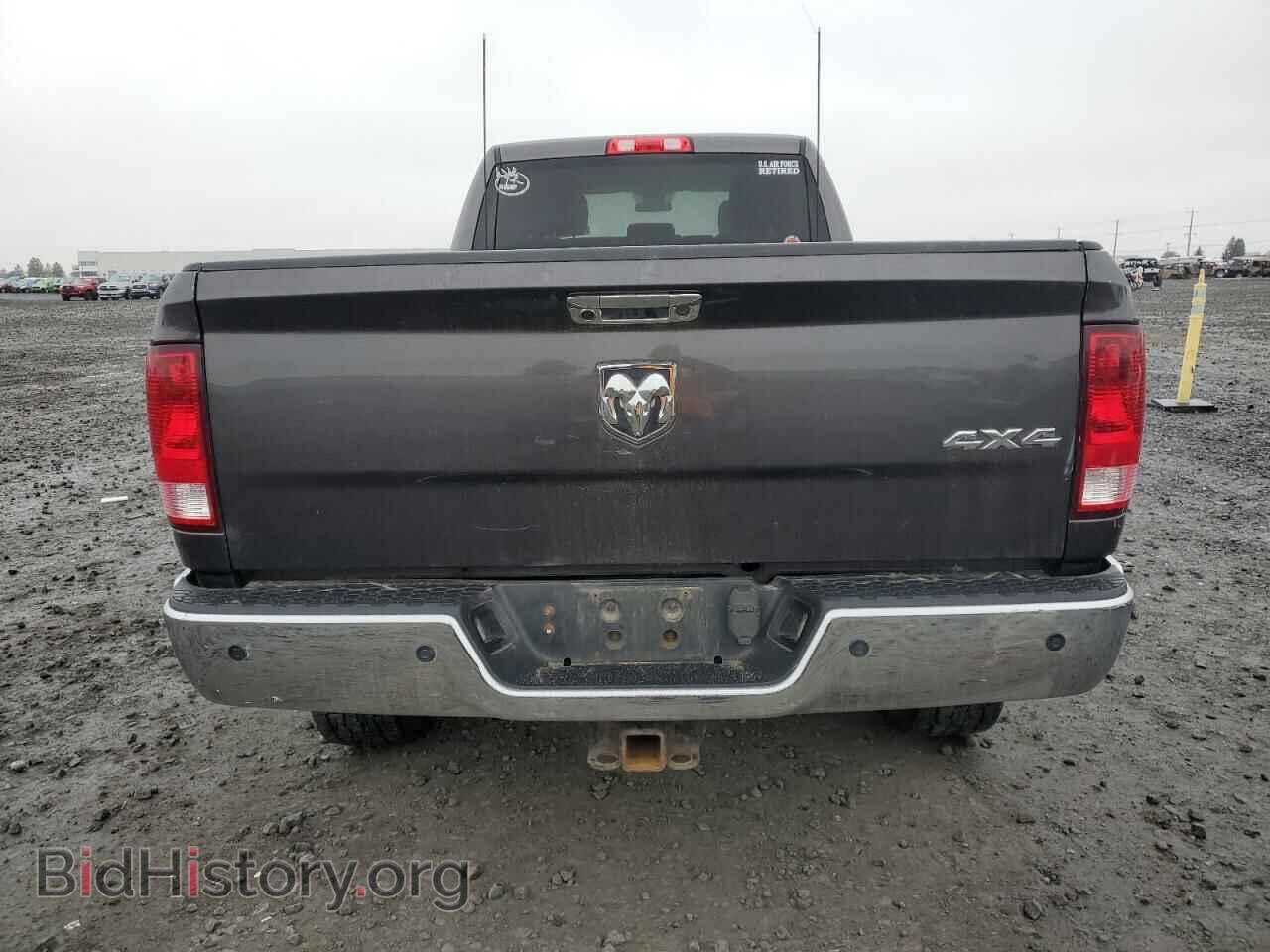 2017 RAM All Models - VIN: 3C6UR5HL2HG683630 - Photo 6