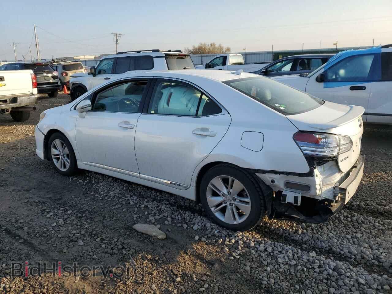 2010 LEXUS HS - VIN: JTHBB1BA1A2016713 - Photo 2