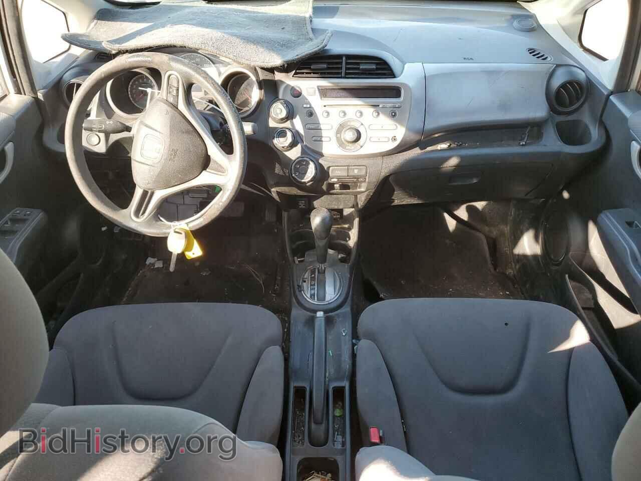 2011 HONDA FIT - VIN: JHMGE8H33BS003042 - Фото 8