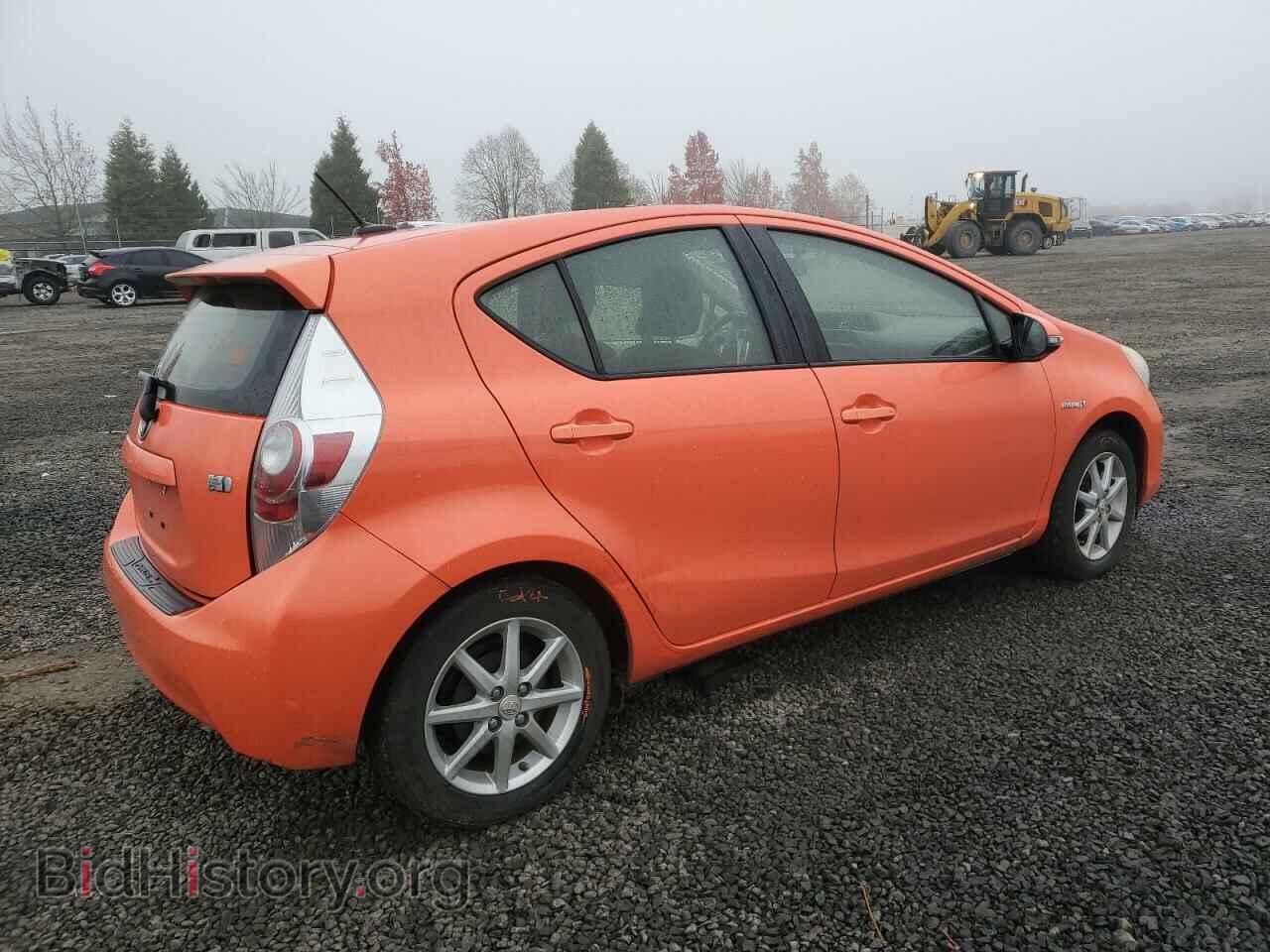 2013 TOYOTA PRIUS - VIN: JTDKDTB31D1047088 - Фото 3