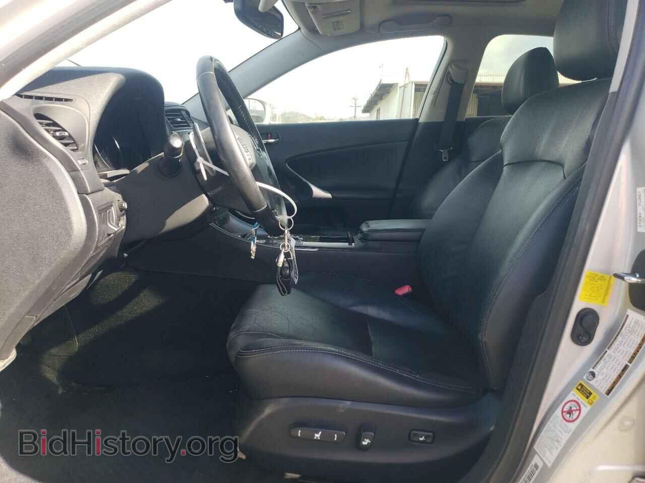 2011 LEXUS IS - VIN: JTHBF5C2XB2101747 - Фото 7