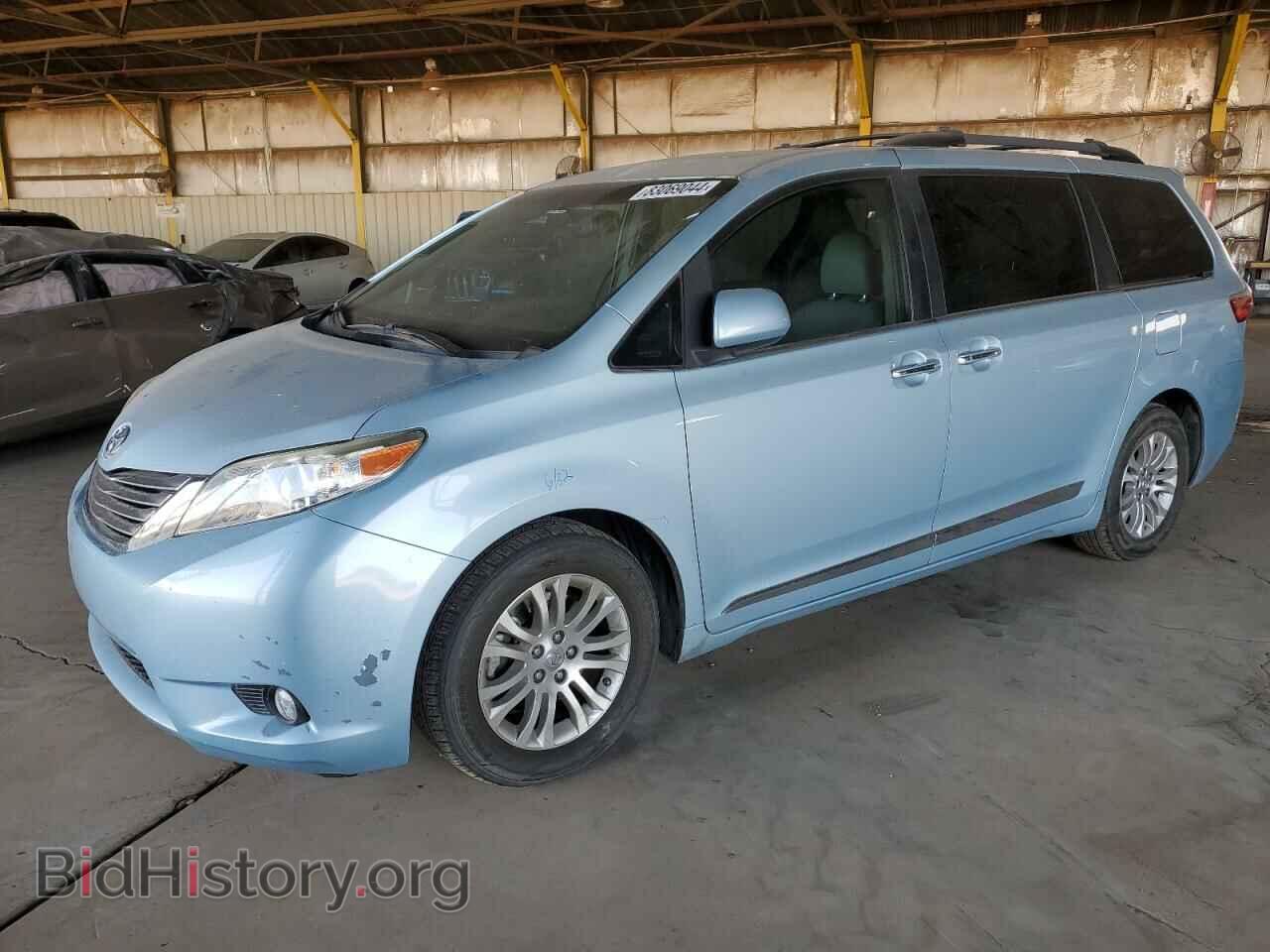 Фотография 5TDYZ3DC7HS776438 - TOYOTA All Models 2017